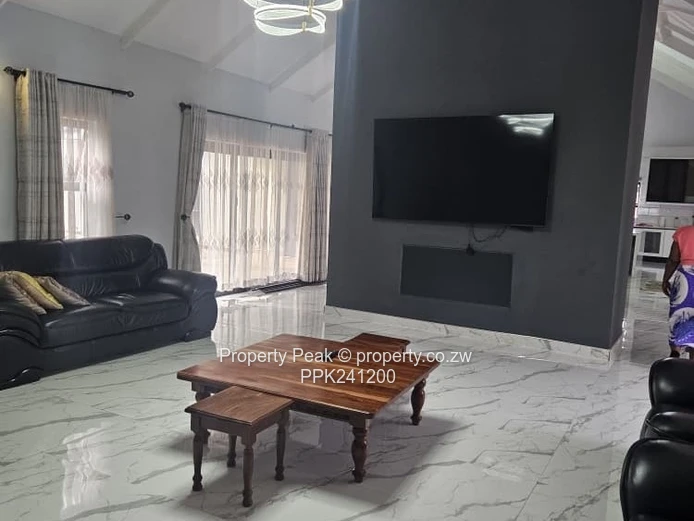 5-Bed Home with Borehole & Garden in Mt Pleasant Heights 