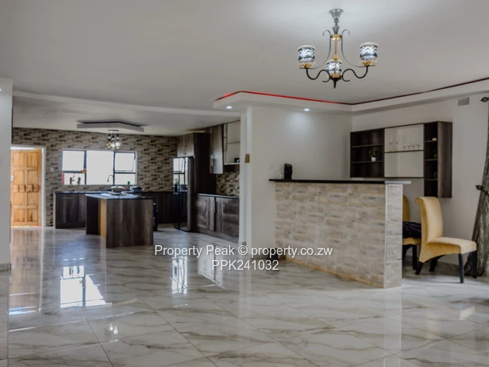 Modern 5-Bed Single-Level on 1,800m² with Borehole