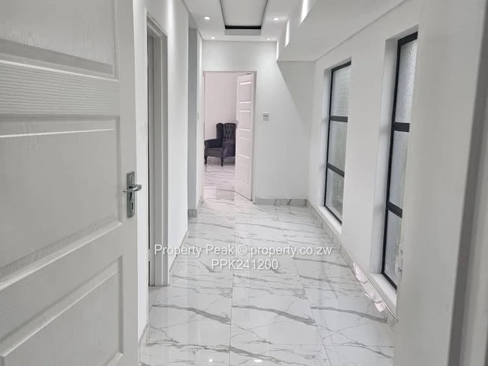 5-Bed Home with Borehole & Garden in Mt Pleasant Heights 