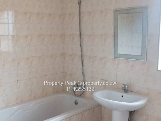 Prospect 3-Bed Walled Home - Garden, Garage & Fireplace