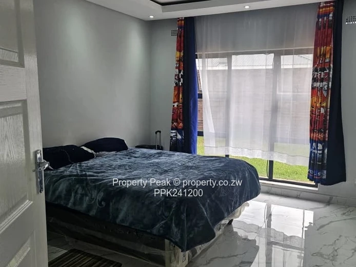 5-Bed Home with Borehole & Garden in Mt Pleasant Heights 