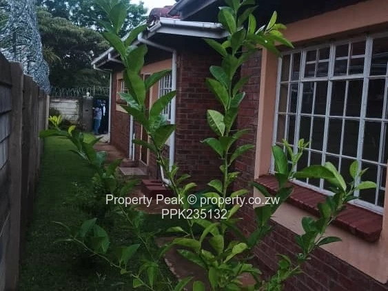 Prospect 3-Bed Walled Home - Garden, Garage & Fireplace