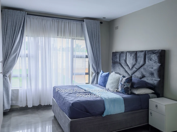 Mt Pleasant Heights 6-Bed, 6-Bath Home on 2000m² with Borehole