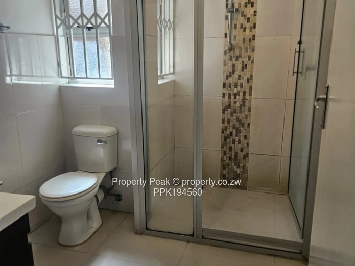 Sunlit 3-Bed Garden Flat with Solar & Garage - Newlands (Sole Mandate)