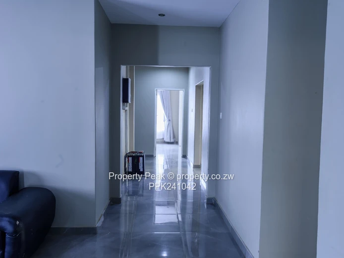 Mt Pleasant Heights 6-Bed, 6-Bath Home on 2000m² with Borehole