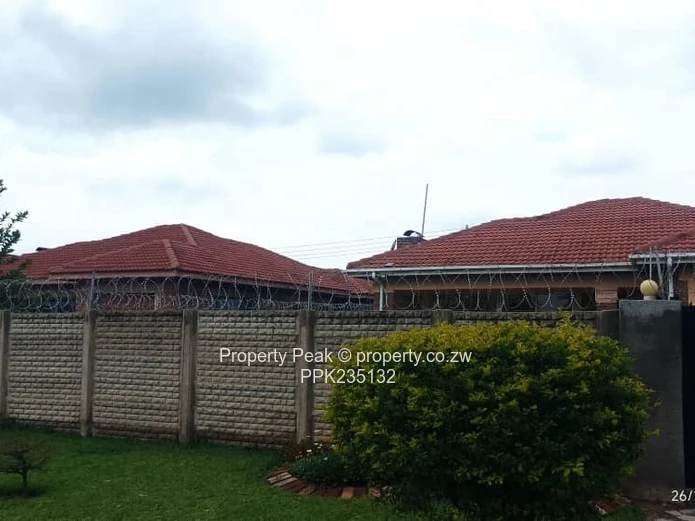 Prospect 3-Bed Walled Home - Garden, Garage & Fireplace